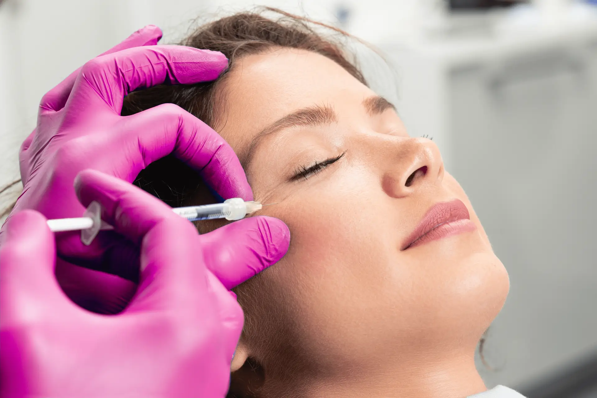 aesthetics supplier One approach that can significantly benefit aesthetic practitioners is buying aesthetic products in bulk